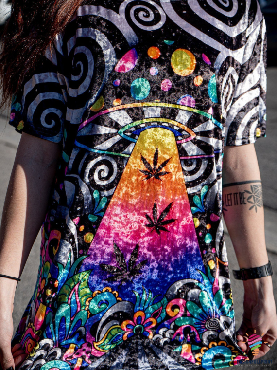 Gift For Hippie Planet Get In Lose Stoner Pothead Pot Leaf 3D T-Shirt HG Velvet tshirt
