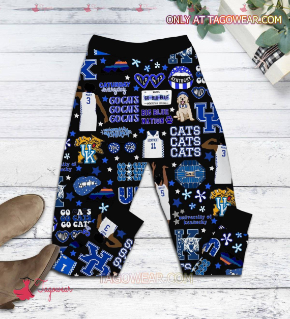 UK Wildcats Only Heart Eyes For Wildcats Valentine HFN Family Pajamas Set